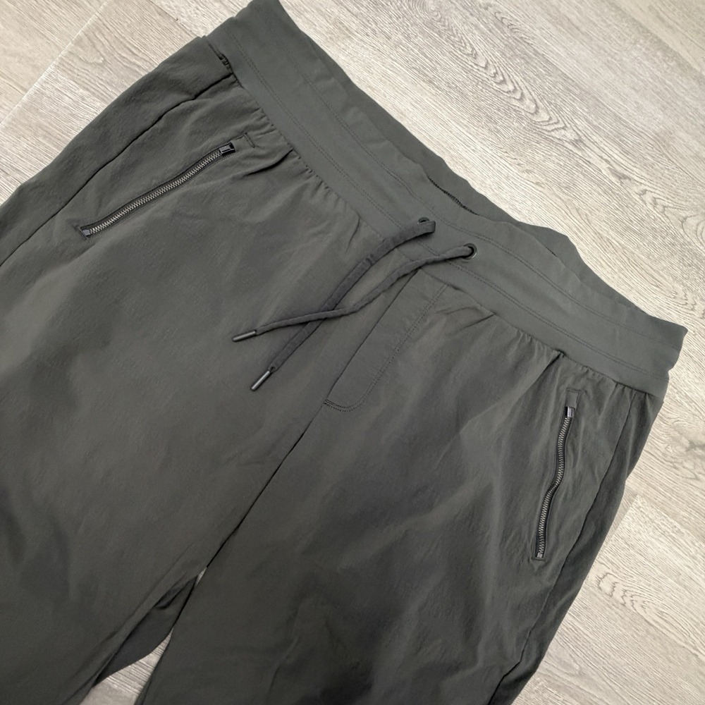 Athleta Trekkie North Jogger Pant Women's 22 Gray Performance Stretch